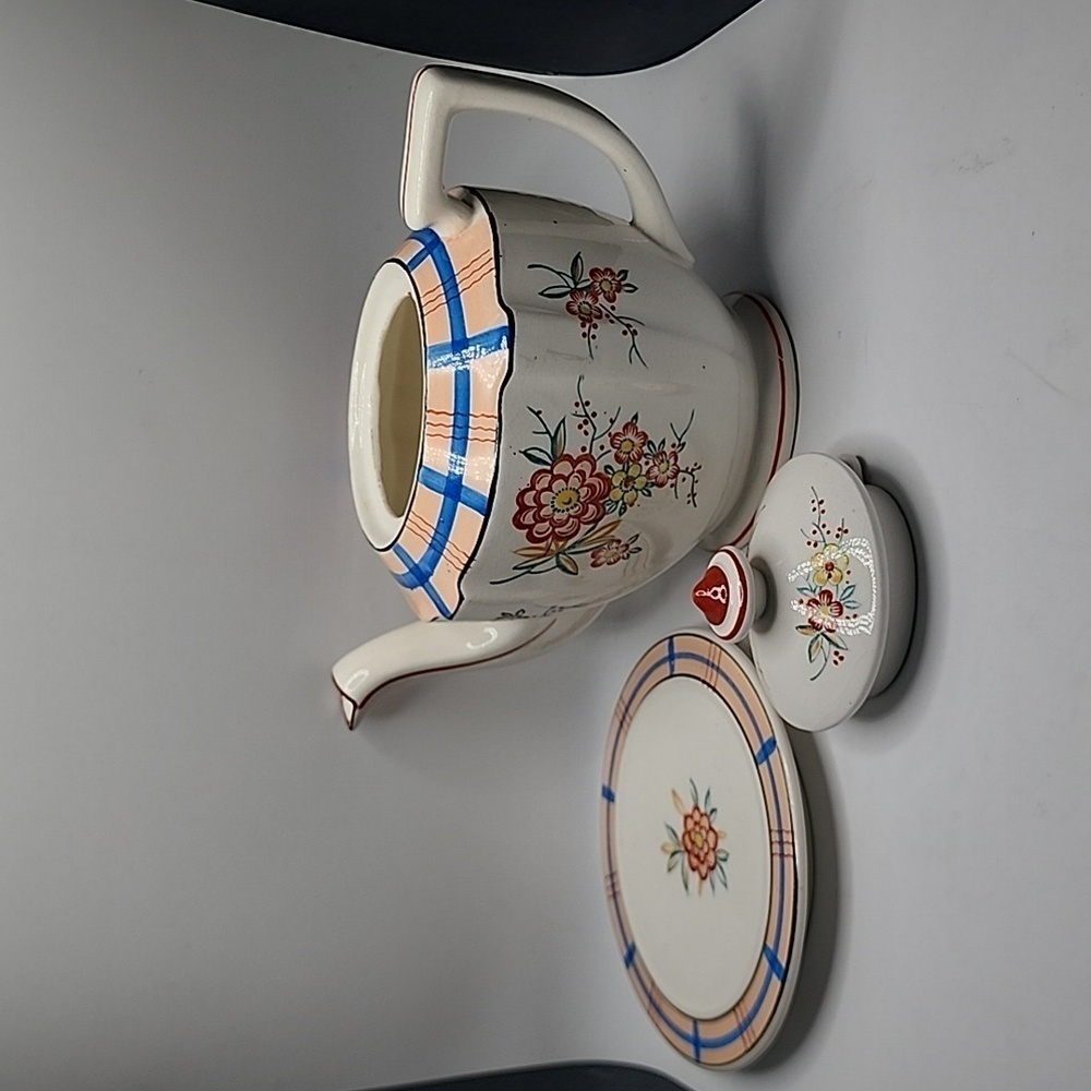 Teapot with Trivet Handpainted Made in Japan  Vintage Collectible